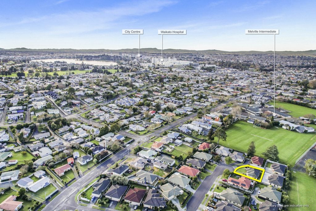 31 Gardenia Close, Melville, Hamilton - Carousel 18