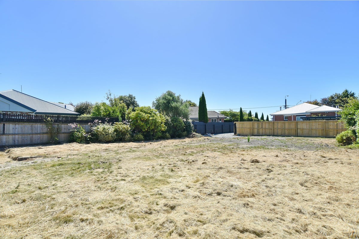 27A Swift Street, Belfast, Christchurch - Carousel 1