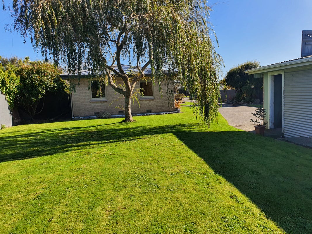 172 Bealey Street, Hokitika - Carousel 24