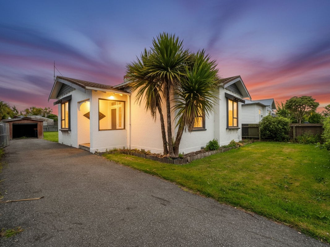 27 Lowe Street, Avenal, Invercargill - Carousel 1