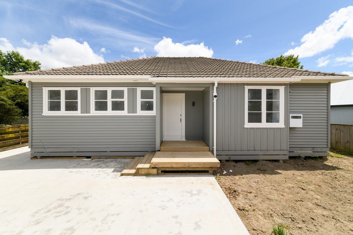 73 Rangiora Avenue, Roslyn, Palmerston North - Carousel 1