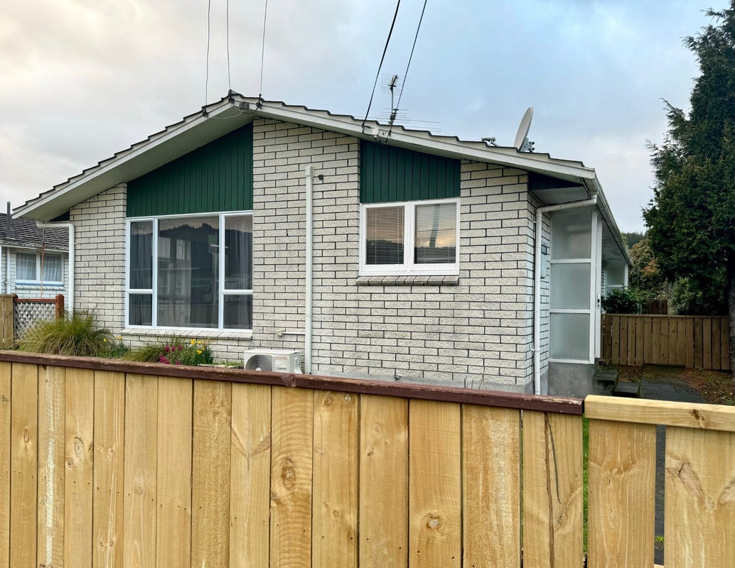1240A Fergusson Drive, Brown Owl, Upper Hutt - Carousel 2