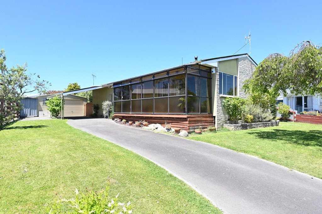 193 Westminster Avenue, Tamatea, Napier - Carousel 1