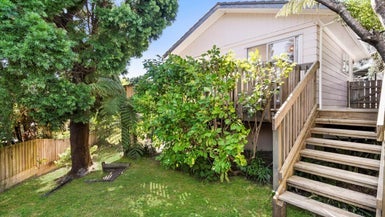 1/65 Alexander Avenue, Torbay, Auckland - Carousel 1