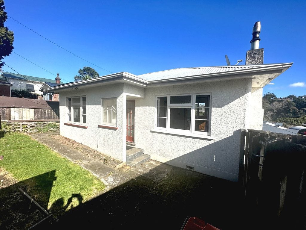 36 Mill Road, Lower Vogeltown, New Plymouth - Carousel 1