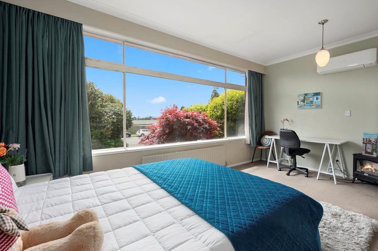 42 Devon Street, Glenholme, Rotorua - Carousel 2