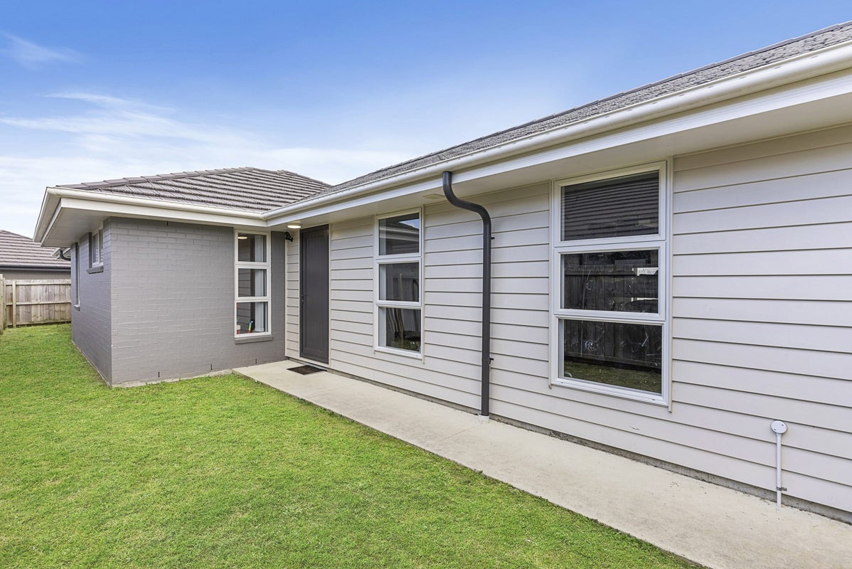 4 Ketu Way, Takanini, Auckland - Carousel 2