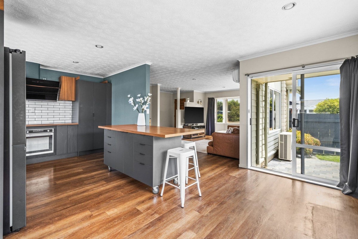 53 Auckland Road, Greenmeadows, Napier - Carousel 2