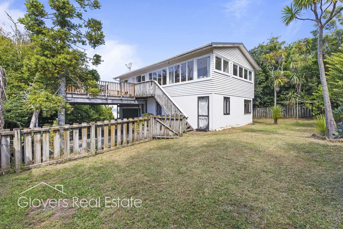 21A Harrybrook Road, Green Bay, Auckland - Carousel 2