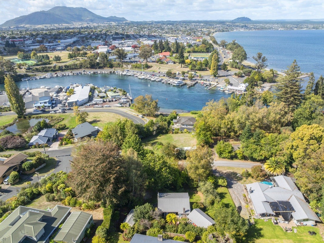8 Short Street, Nukuhau, Taupo - Carousel 2