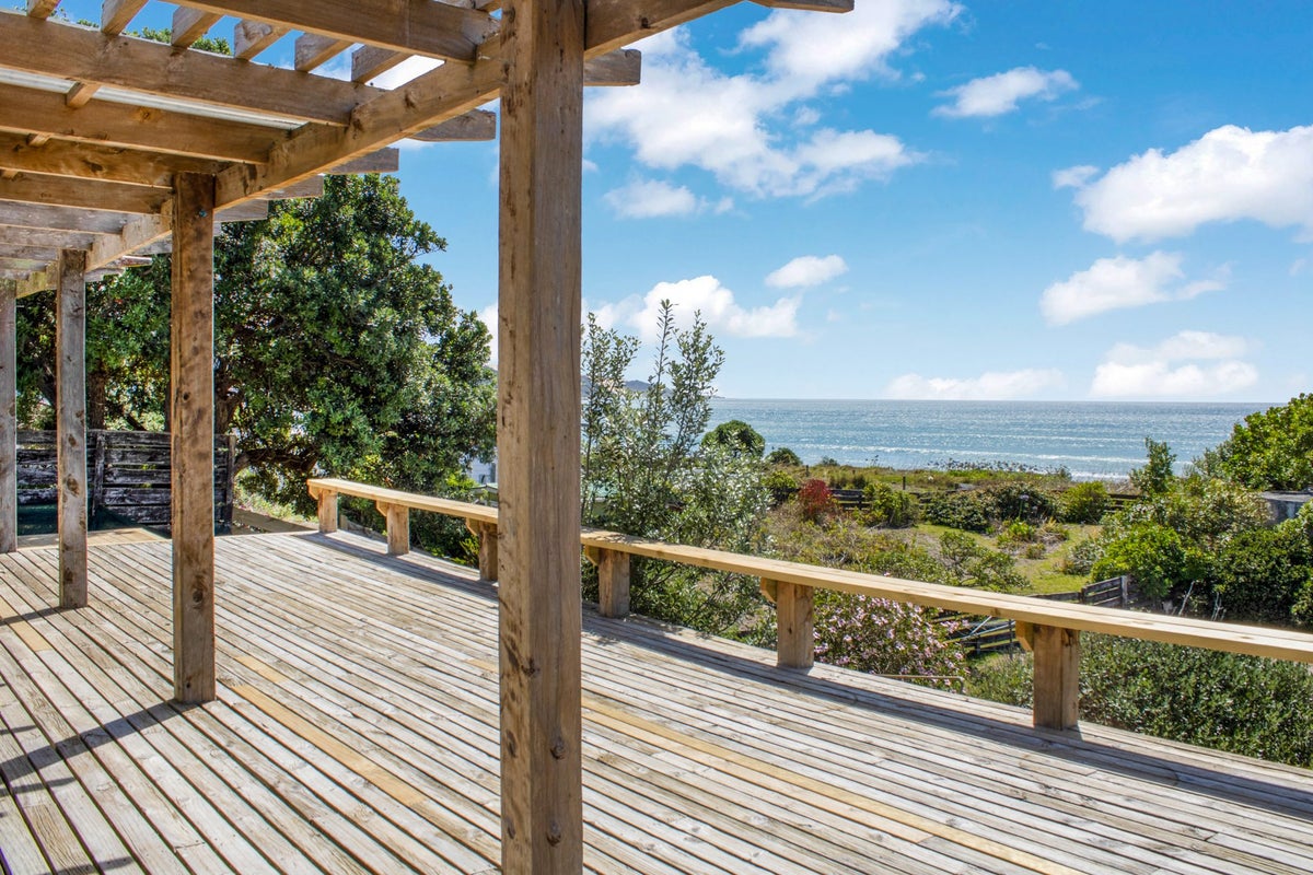 86 Foreshore Road, Ahipara, Kaitaia - Carousel 1