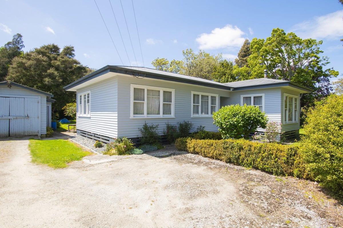 1186 Matawai Road, Ormond, Gisborne - Carousel 1