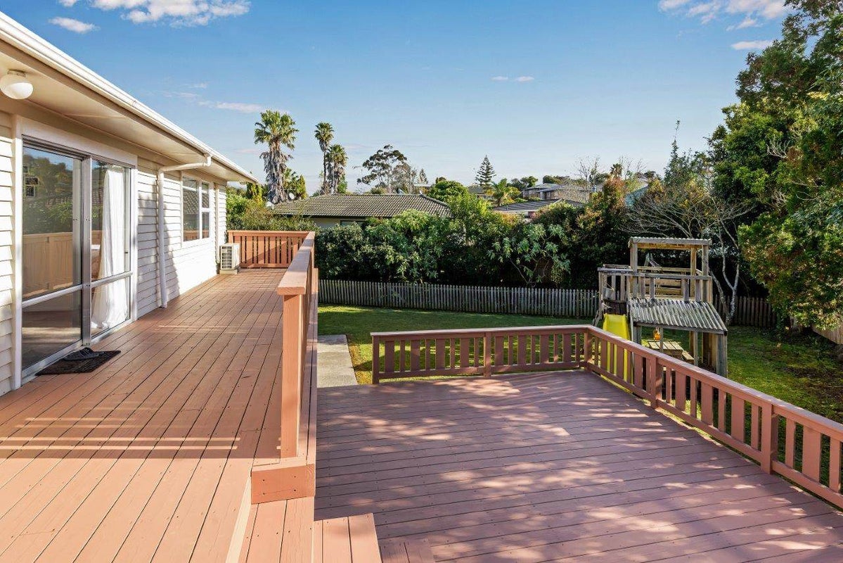 65 Vincent Street, Howick, Auckland - Carousel 2