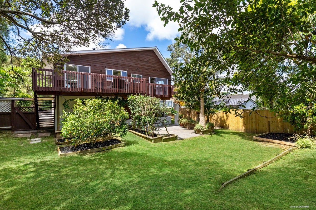 25 Stott Avenue, Birkdale, Auckland - Carousel 2