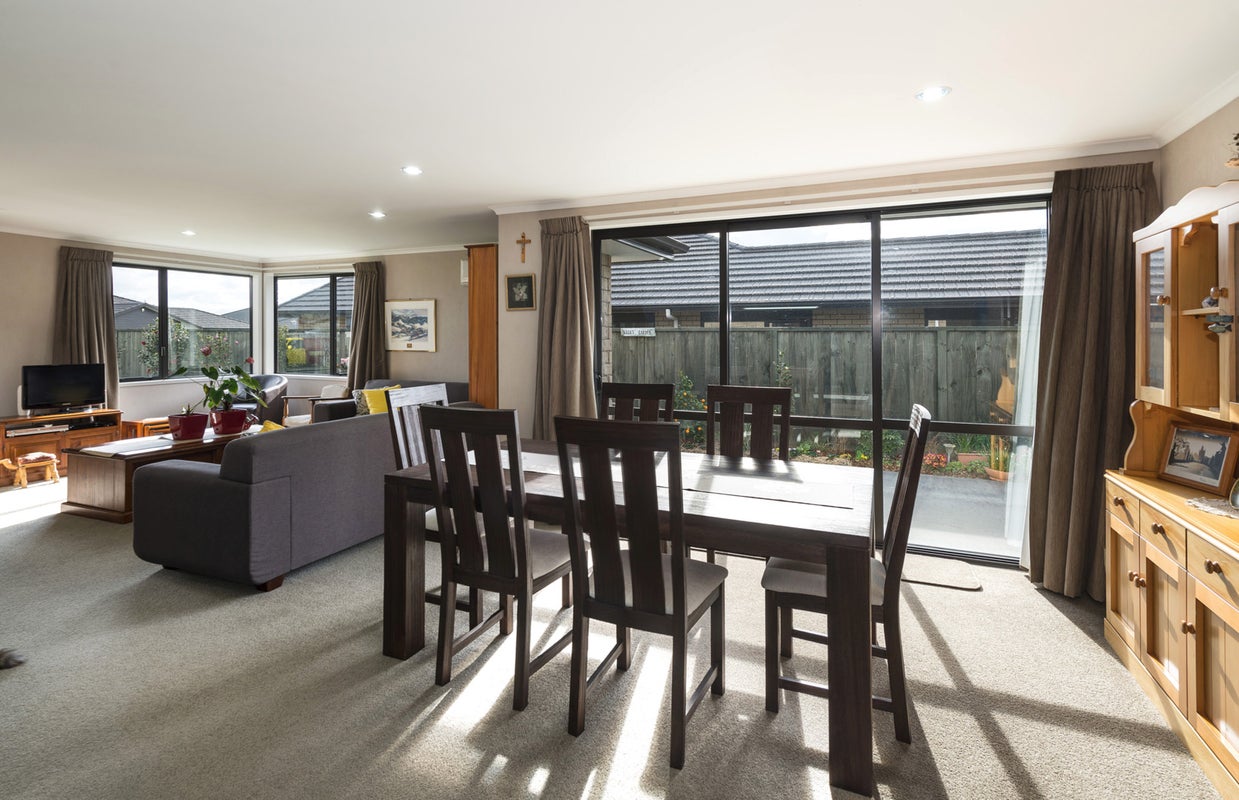 11 Carroll Place, Owhata, Rotorua - Carousel 26