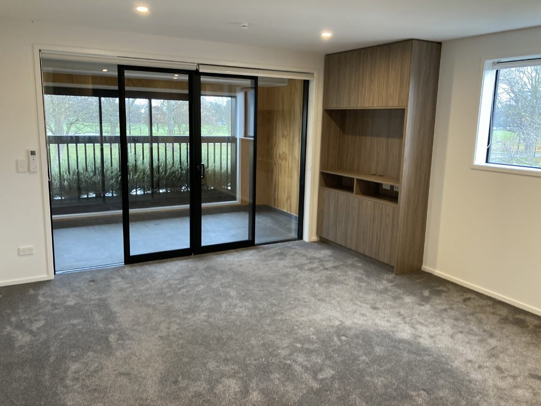106/466 Hagley Avenue, Christchurch Central, Christchurch - Carousel 2