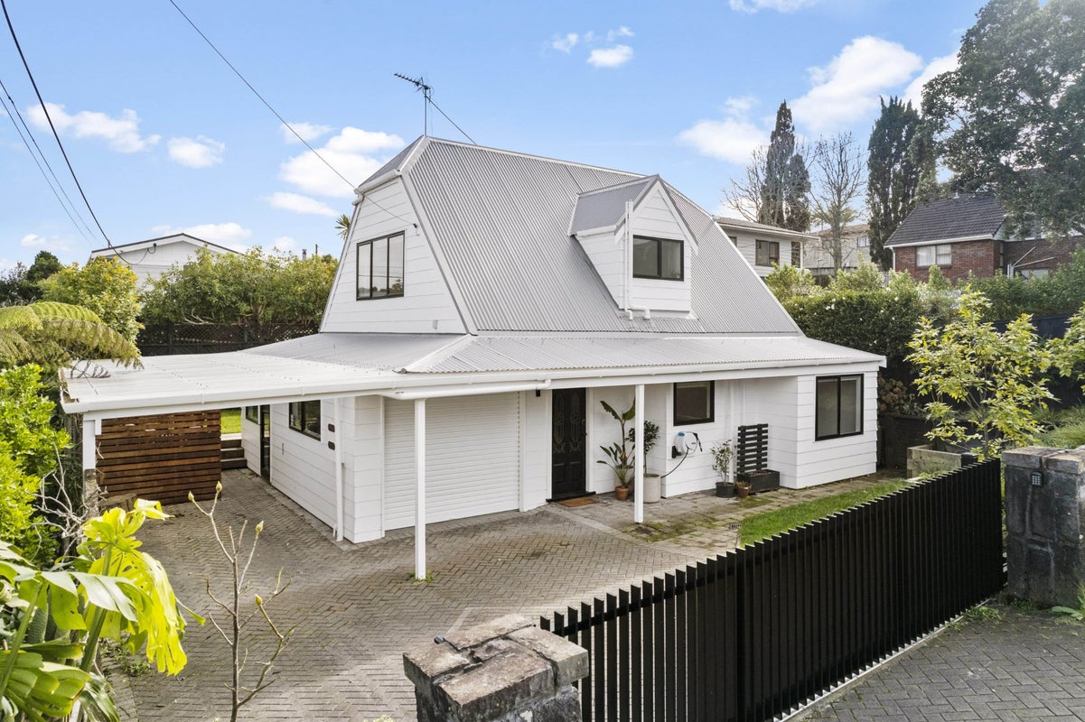 1/51 Stanley Avenue, Milford, Auckland - Carousel 2