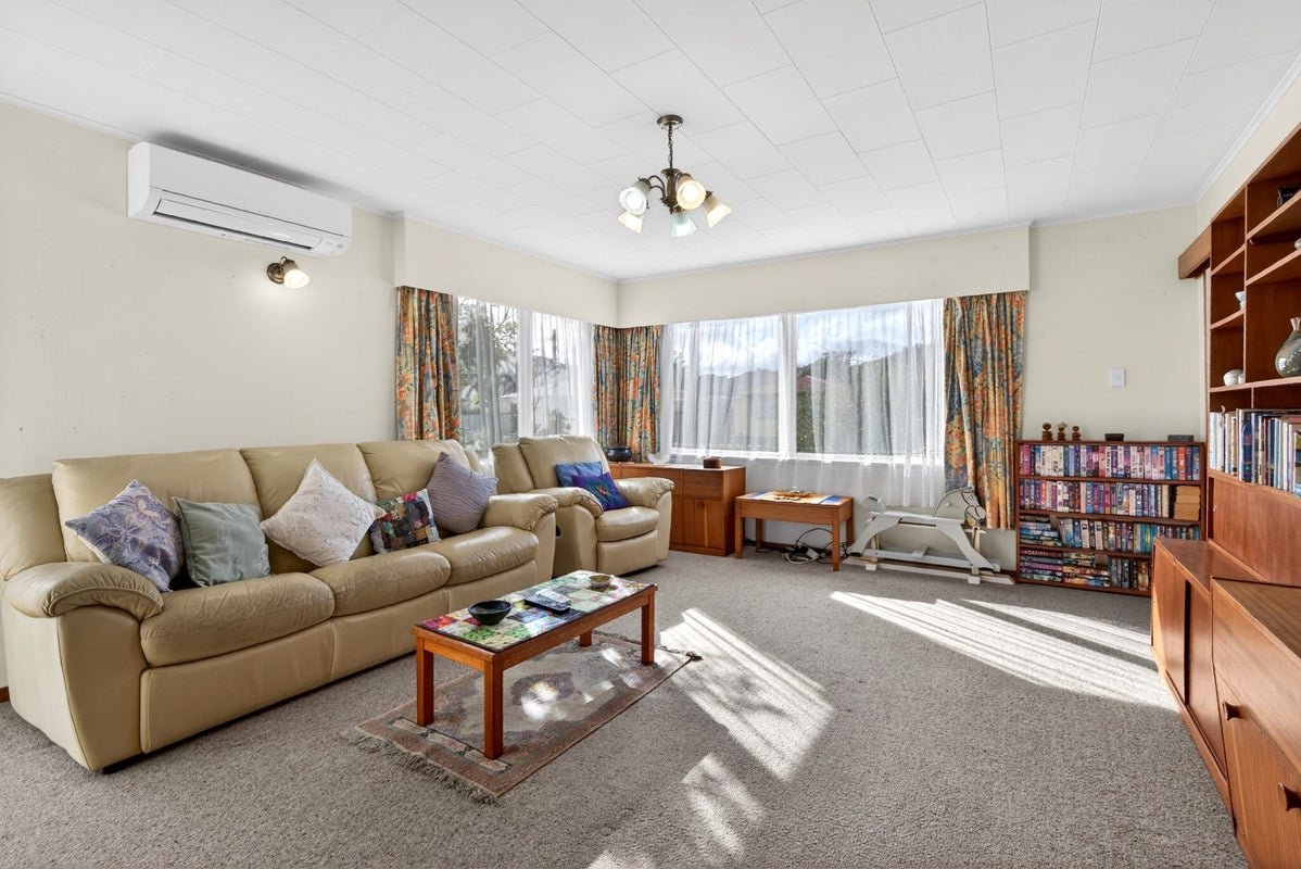 51 Konini Street, Wainuiomata, Lower Hutt - Carousel 2