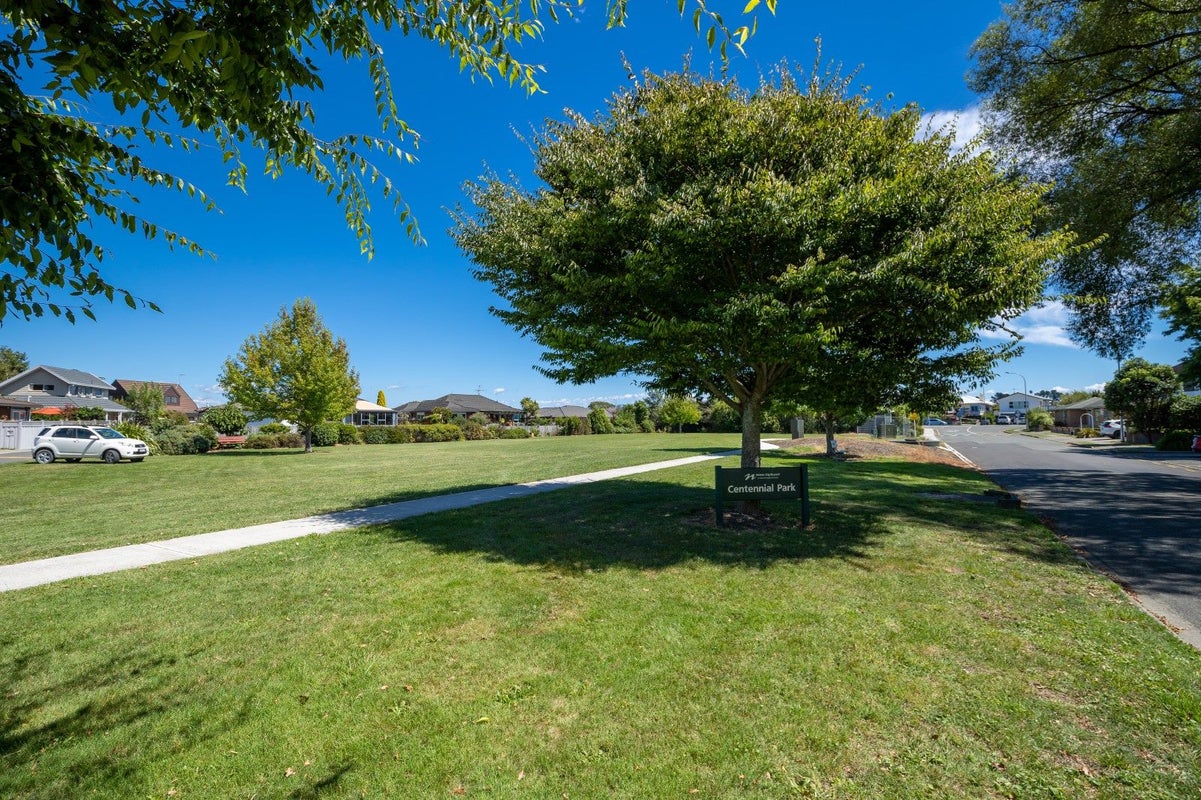 1 Jubilee Way, Tahunanui, Nelson - Carousel 2