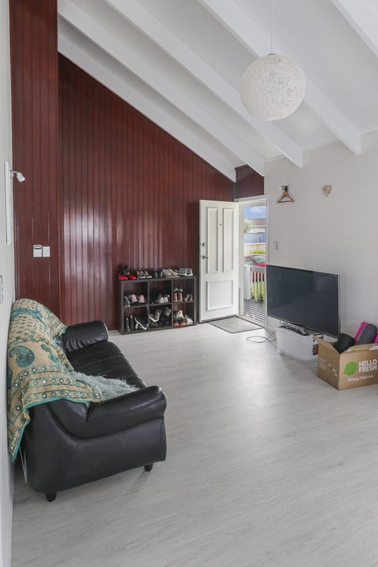 78 Hyperion Drive, Randwick Park, Auckland - Carousel 2