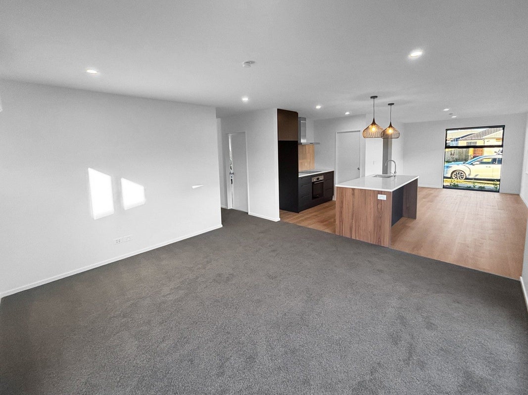 20 Rita Angus Road, Belfast, Christchurch - Carousel 2