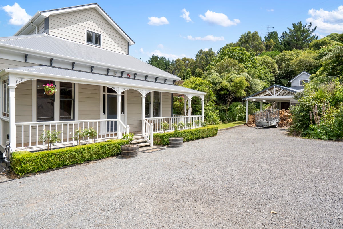 120 Kaitangata Crescent, Kelson, Lower Hutt - Carousel 20