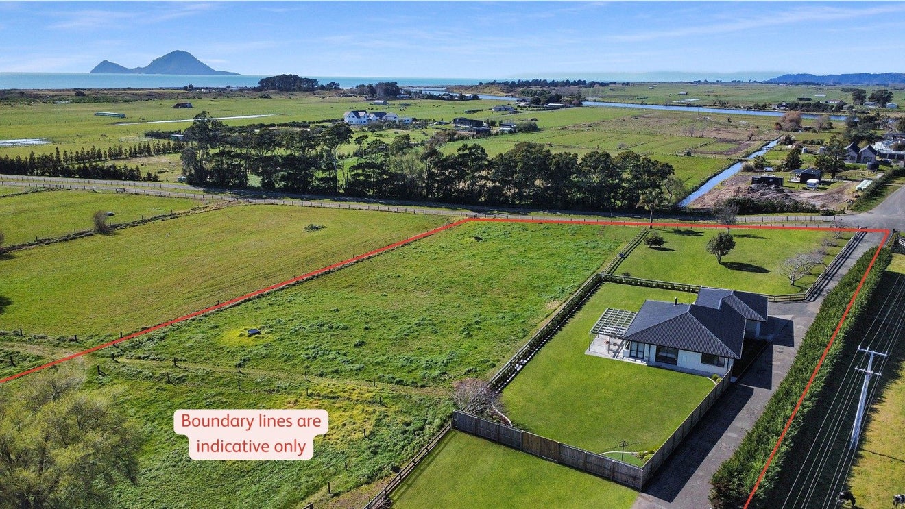 42 Moore Road, Thornton, Whakatane - Carousel 1