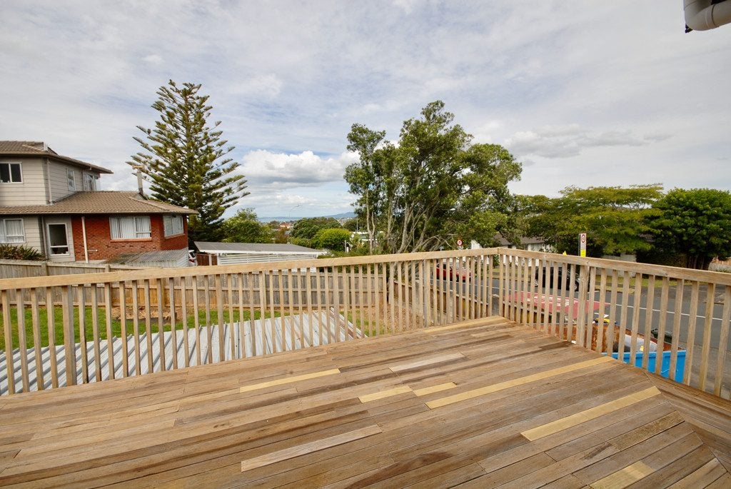 785 East Coast Road, Northcross, Auckland - Carousel 14