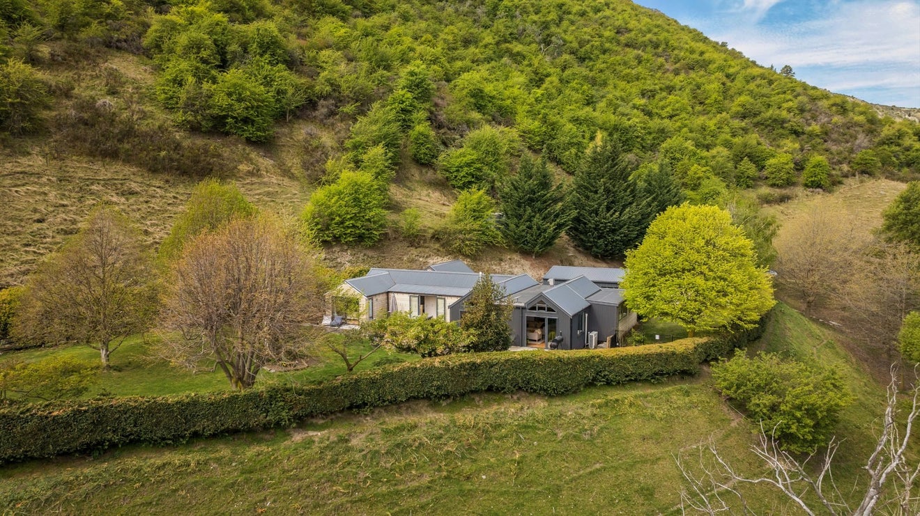 1217 Gibbston Highway, Arrow Junction, Queenstown - Carousel 21