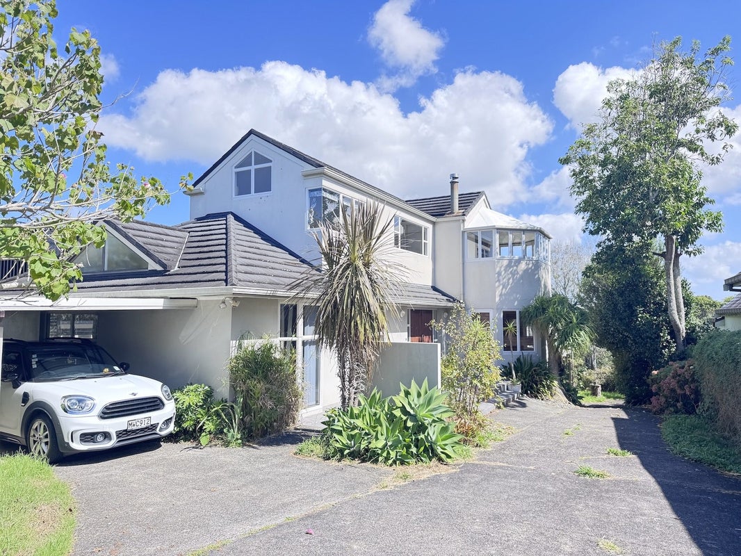 316 Hurstmere Road, Takapuna, Auckland - Carousel 1