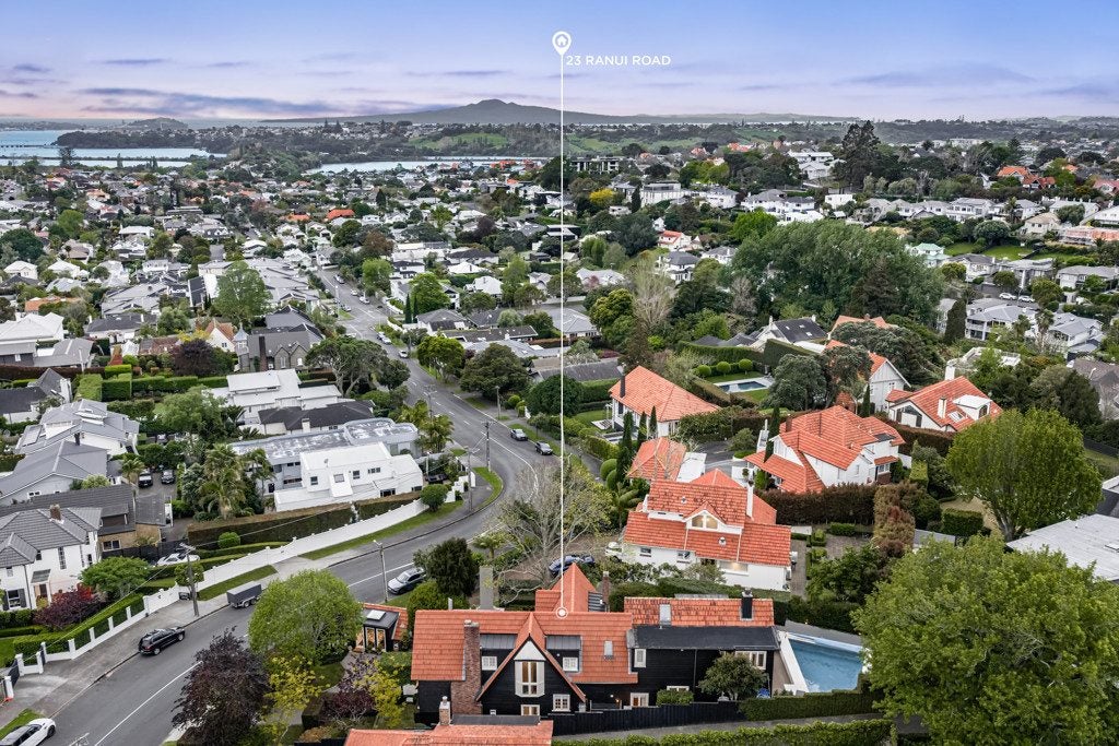 23 Ranui Road, Remuera, Auckland - Carousel 37