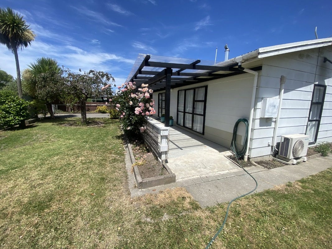 909A Outram Road, Akina, Hastings - Carousel 1