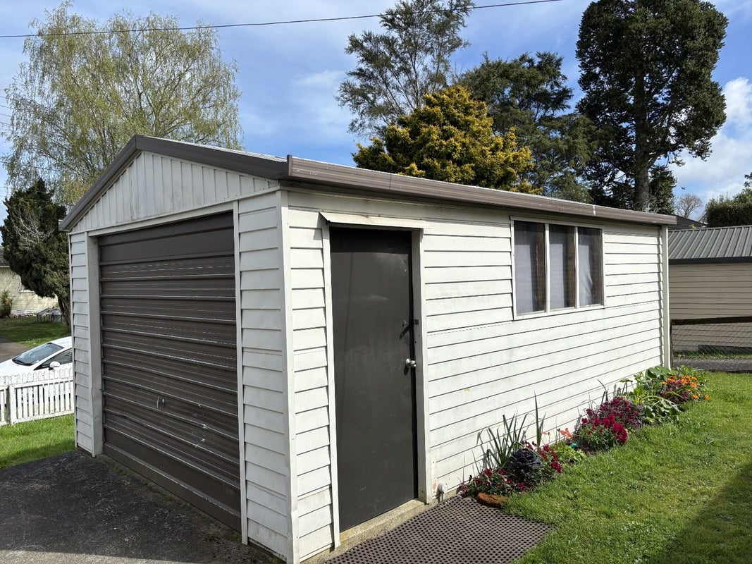 26 Churchill Avenue, Maeroa, Hamilton - Carousel 2