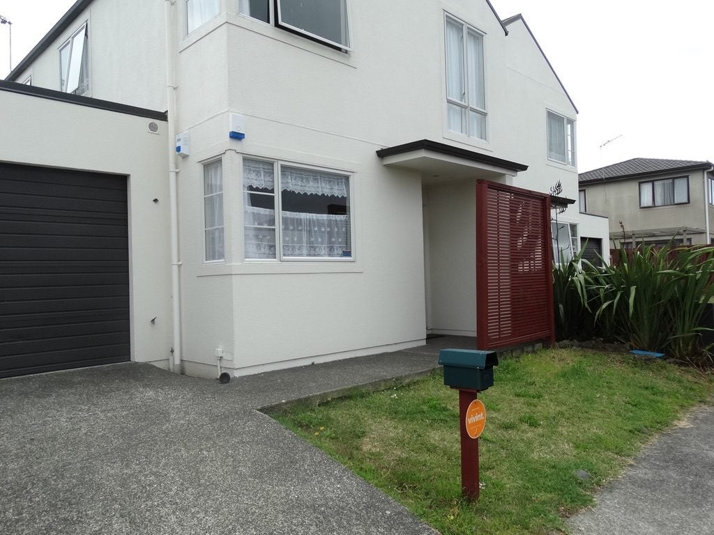 10 Asics Drive, Favona, Auckland - Carousel 2