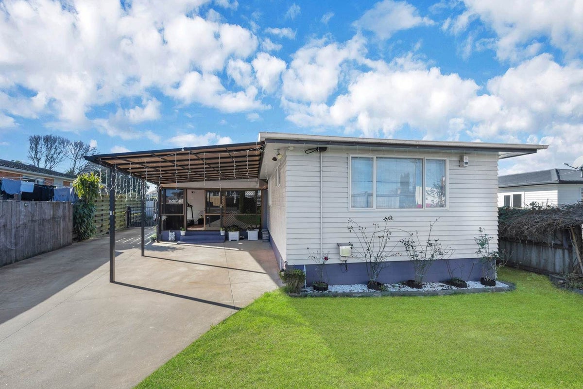 116 Gloucester Road, Manurewa, Auckland - Carousel 2