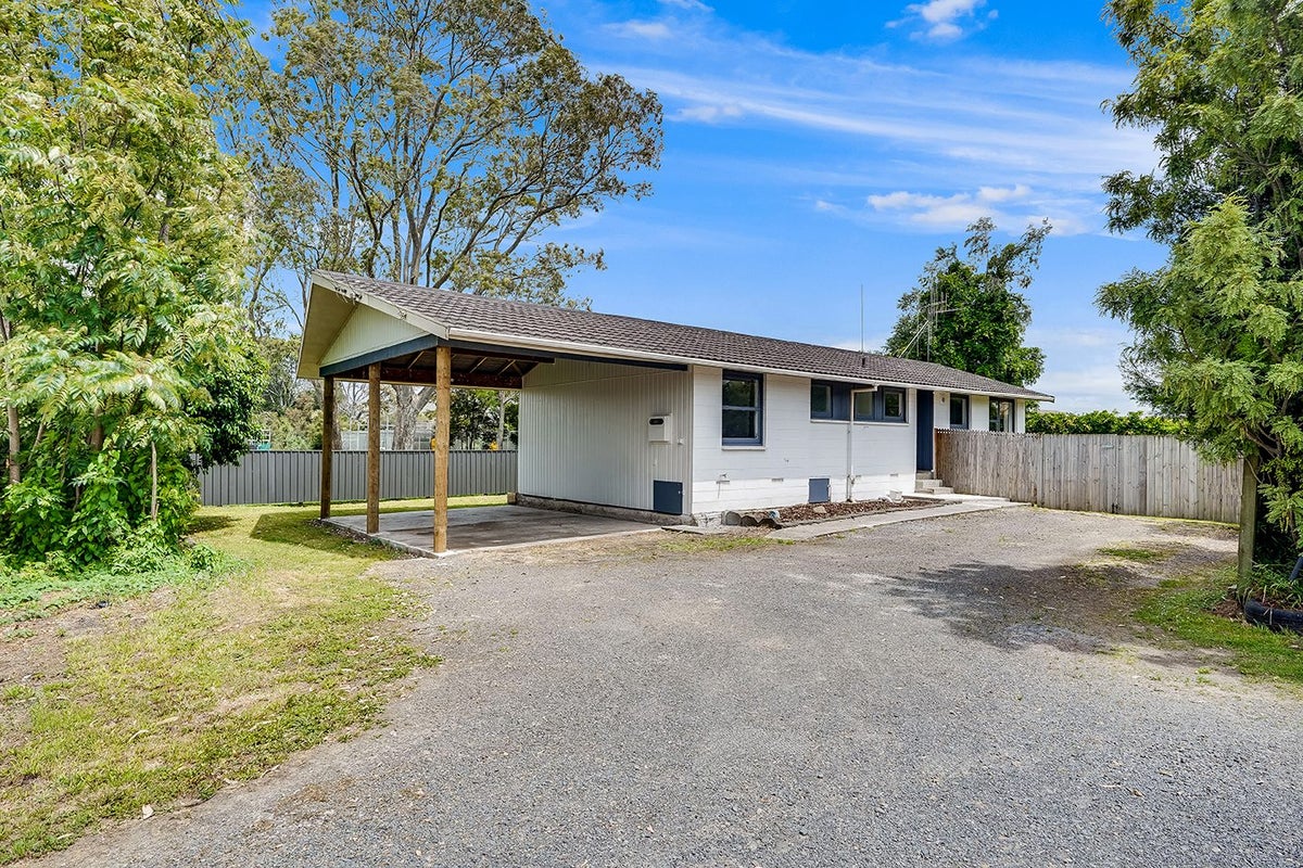 26 Filmer Place, Melville, Hamilton - Carousel 1