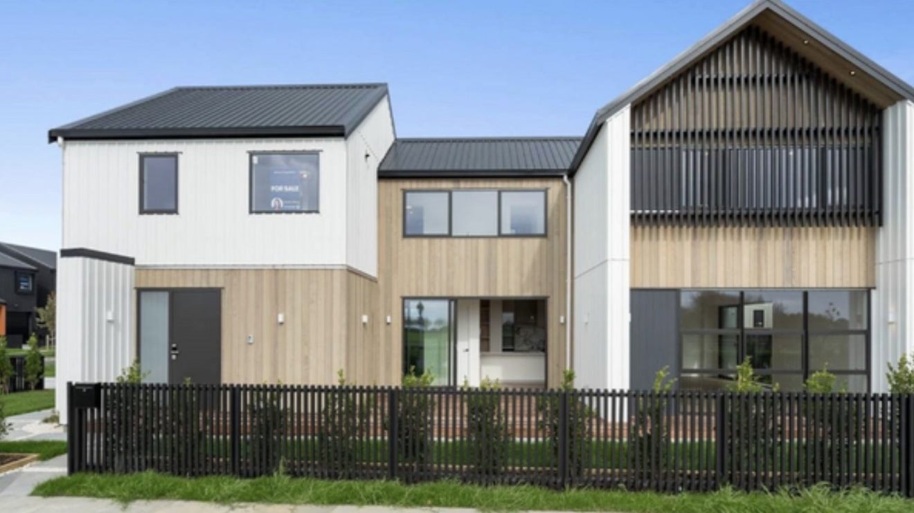2 Murray Grey Lane, Karaka, Papakura - Carousel 1