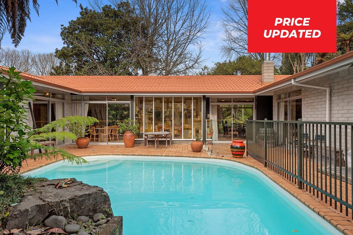 24 Cranwell Place, Hillcrest, Hamilton - Carousel 1