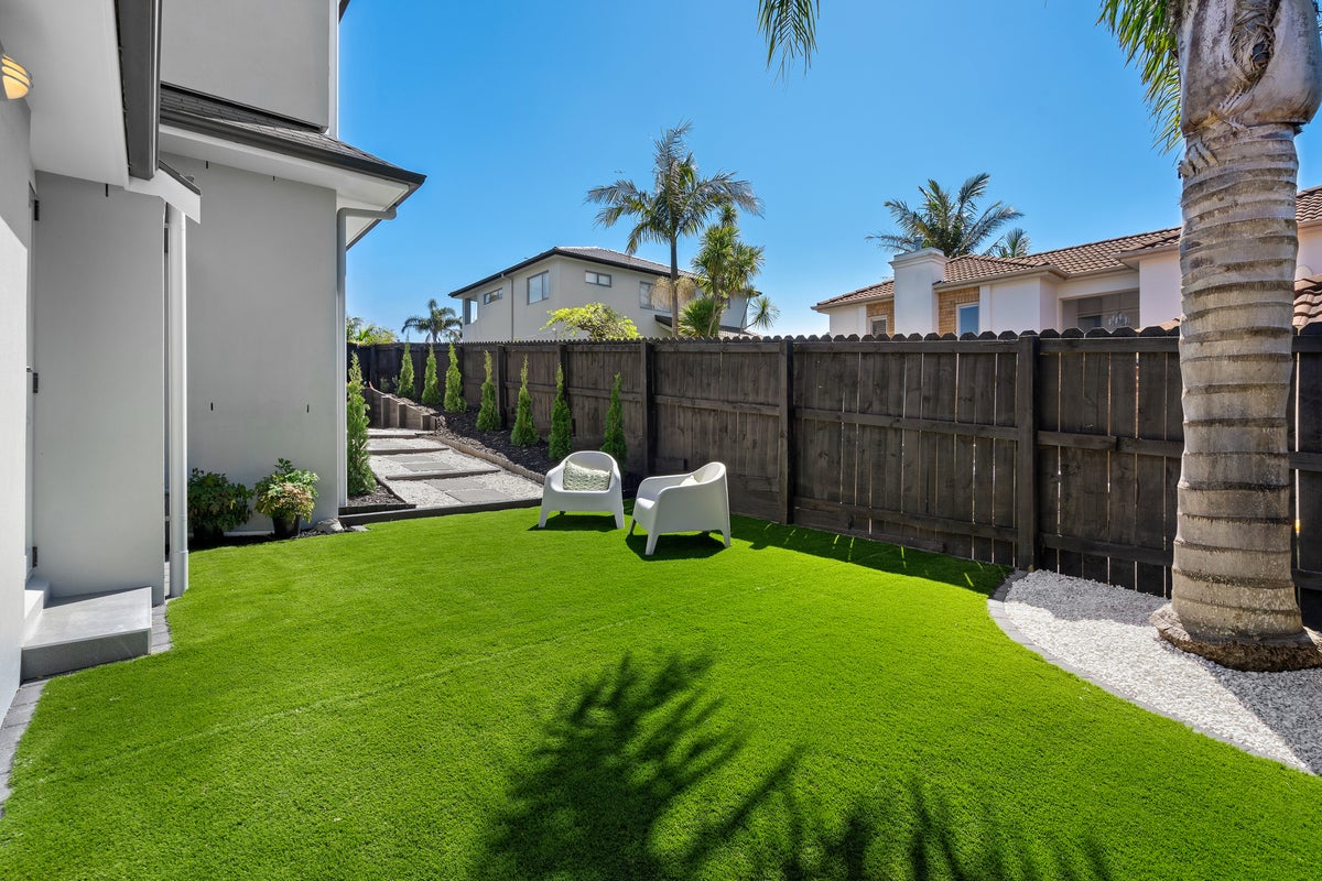 31 Esperance Road, Glendowie, Auckland - Carousel 2
