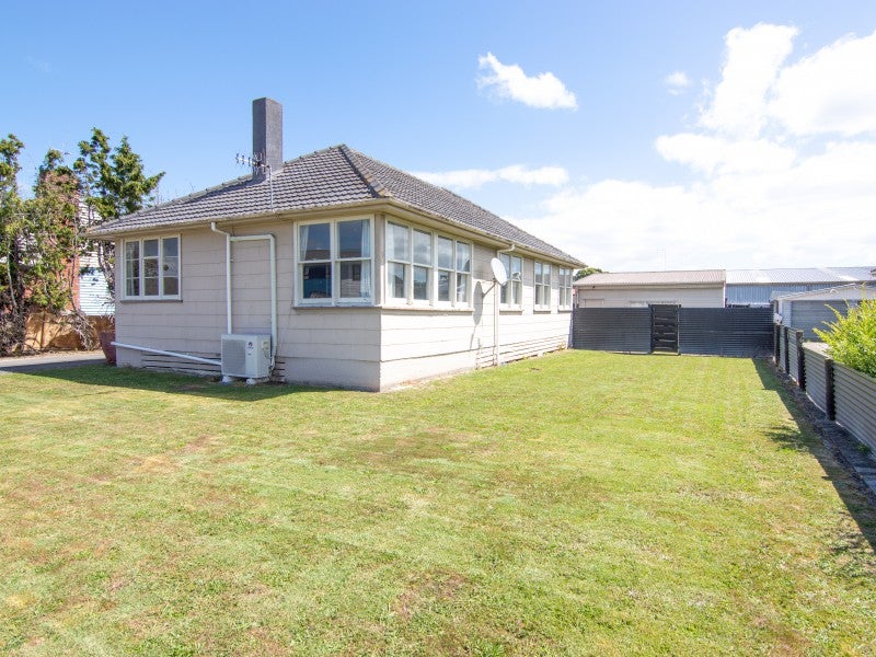10 Thames Street, Roslyn, Palmerston North - Carousel 1