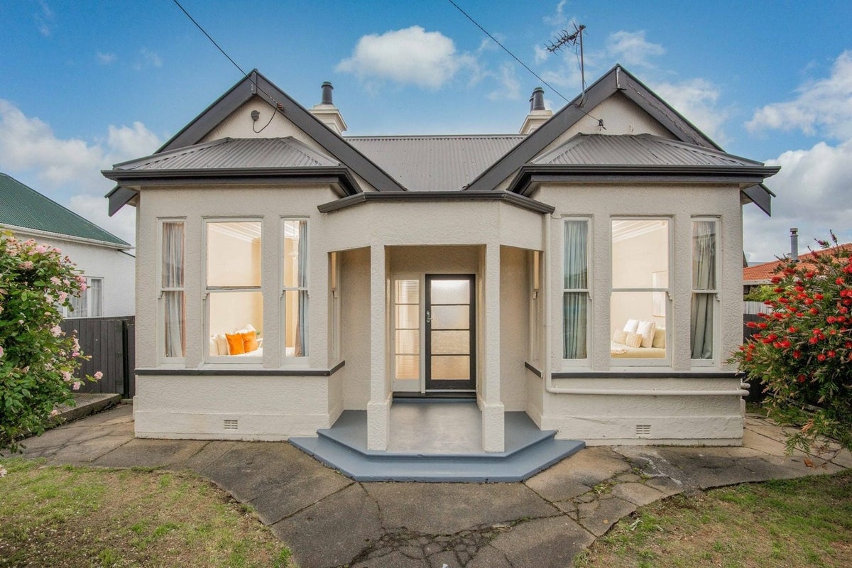 25 Prince Albert Road, Saint Kilda, Dunedin - Carousel 1
