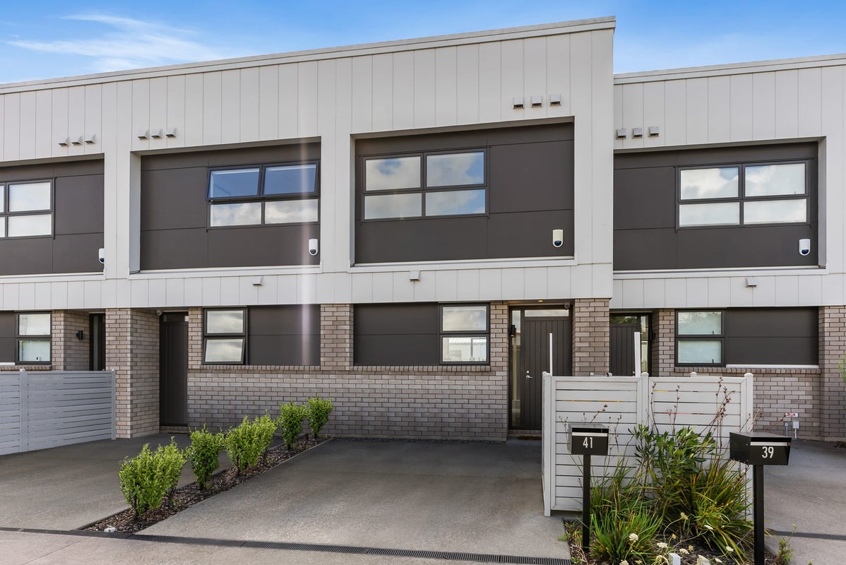 41 Periko Way, Takanini, Auckland - Carousel 2