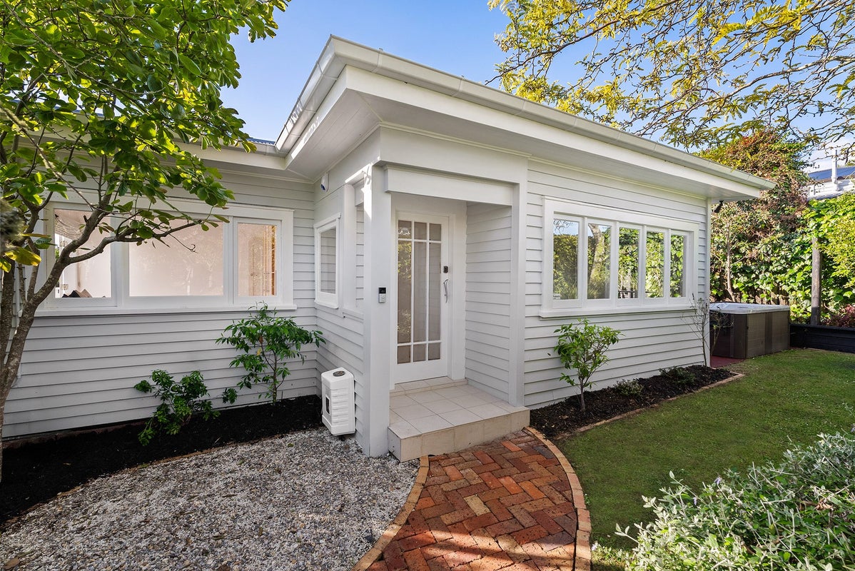 1A Richard Street, Westmere, Auckland - Carousel 1