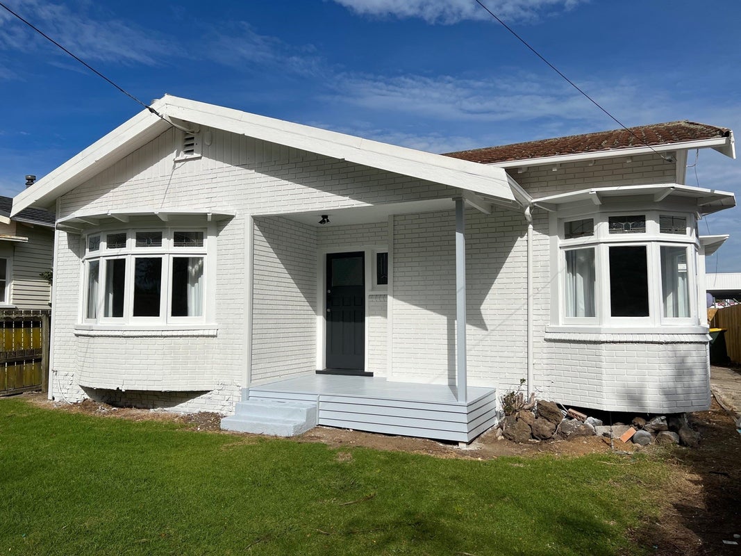 23 Nolan Road, Greenlane, Auckland - Carousel 1