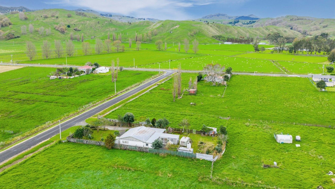 7 Riripeti Street, Nuhaka - Carousel 2