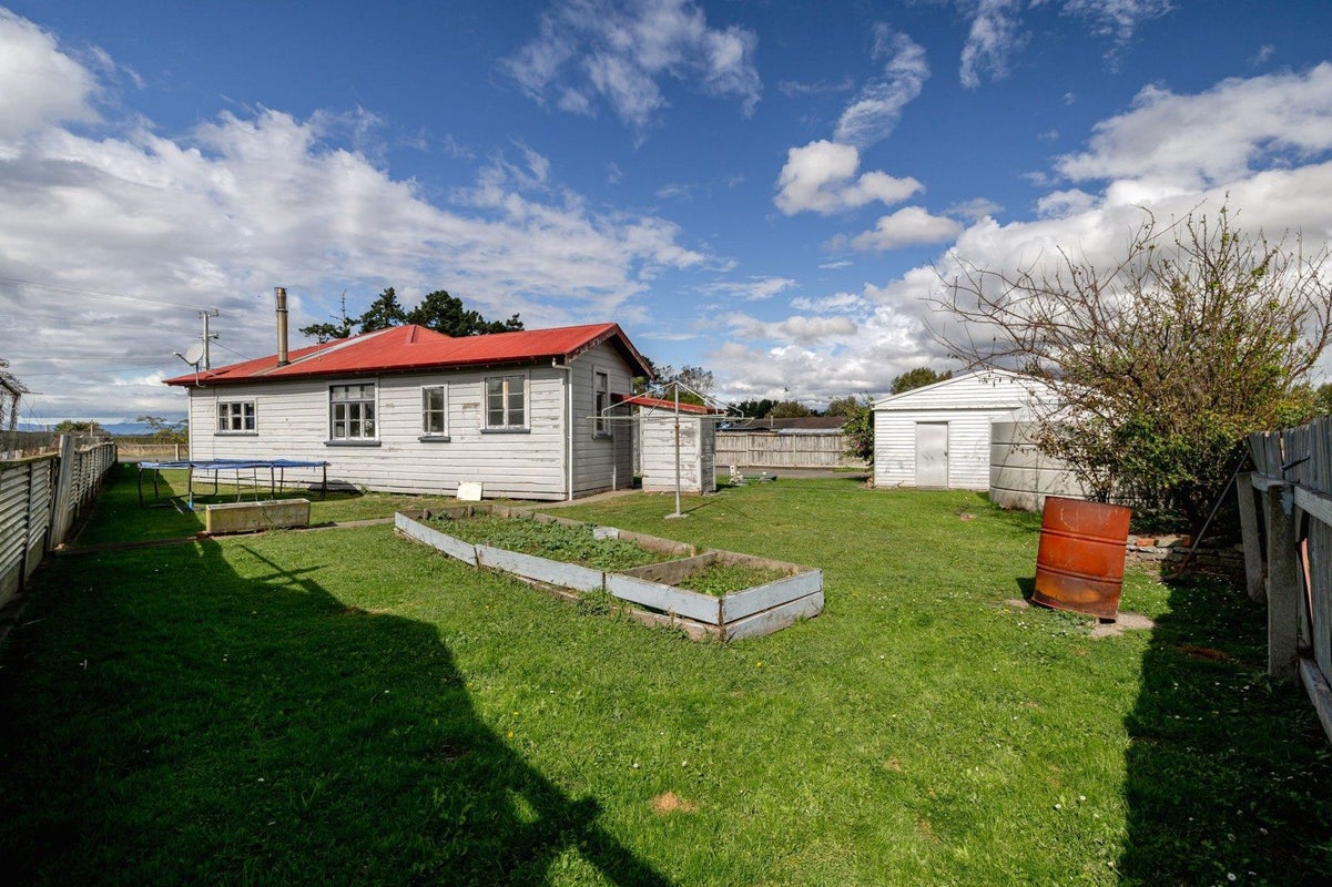 875 State Highway 1, Marton, Marton - Carousel 13