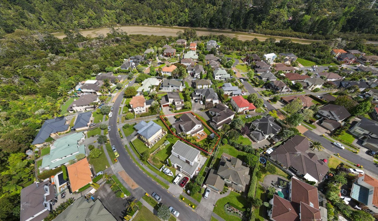 19 Kinleith Way, Albany, Auckland - Carousel 1