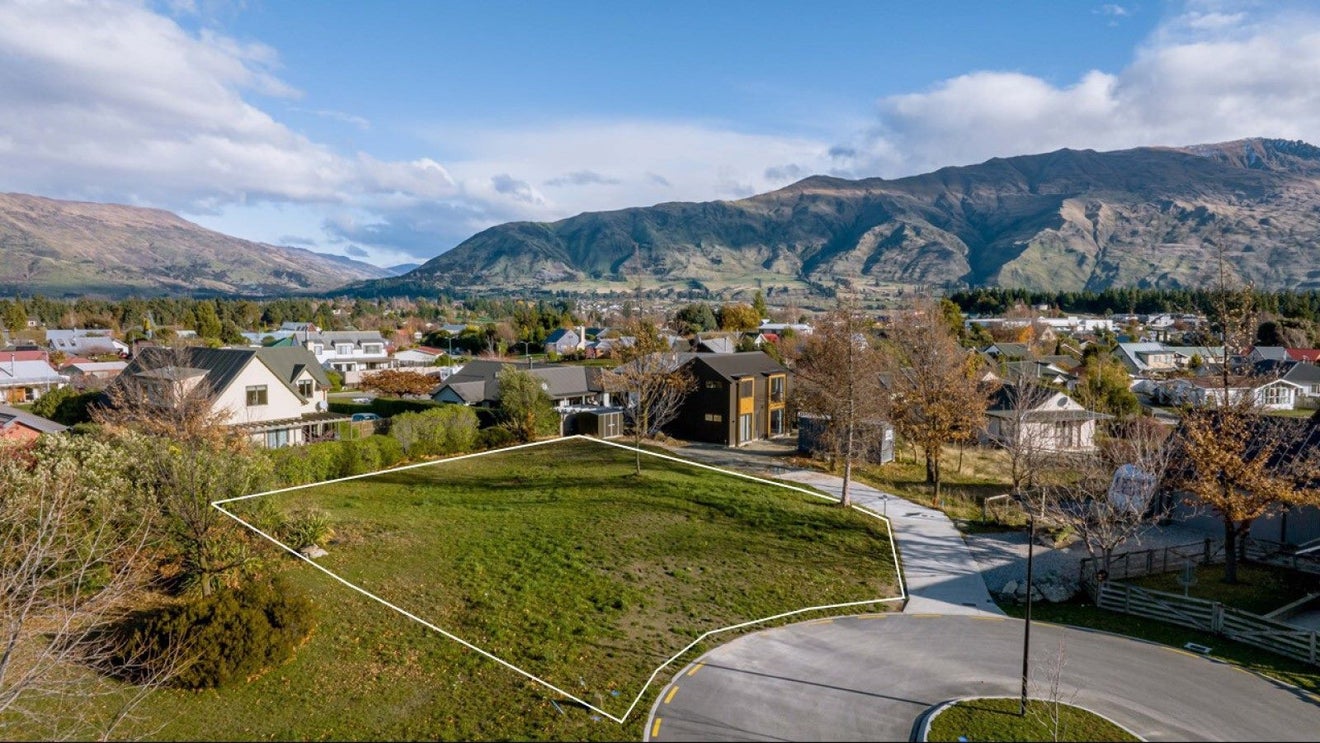 7 Greenwood Lane, WANAKA - Carousel 12