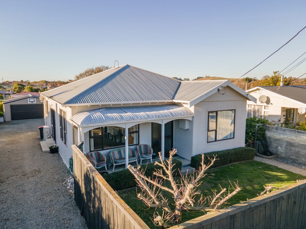 13 Wye Street, Oamaru - Carousel 1