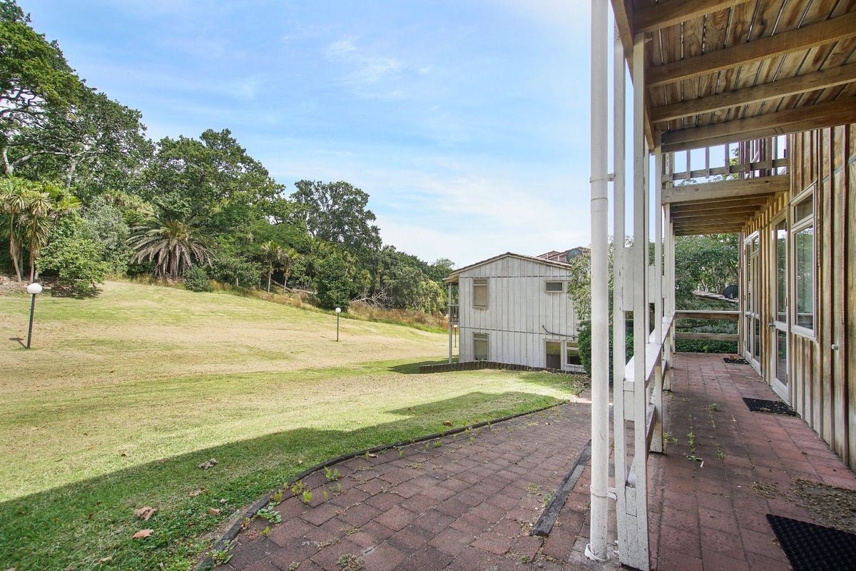 1 Domain Drive, Parnell, Auckland - Carousel 13